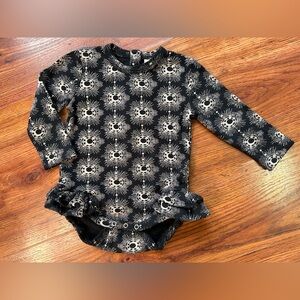 Kate Quinn Black and Cream Patterned Bodysuit